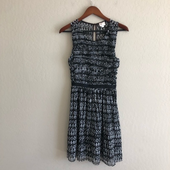 ANTHROPOLOGIE Swiss dots dress - Picture 4 of 6